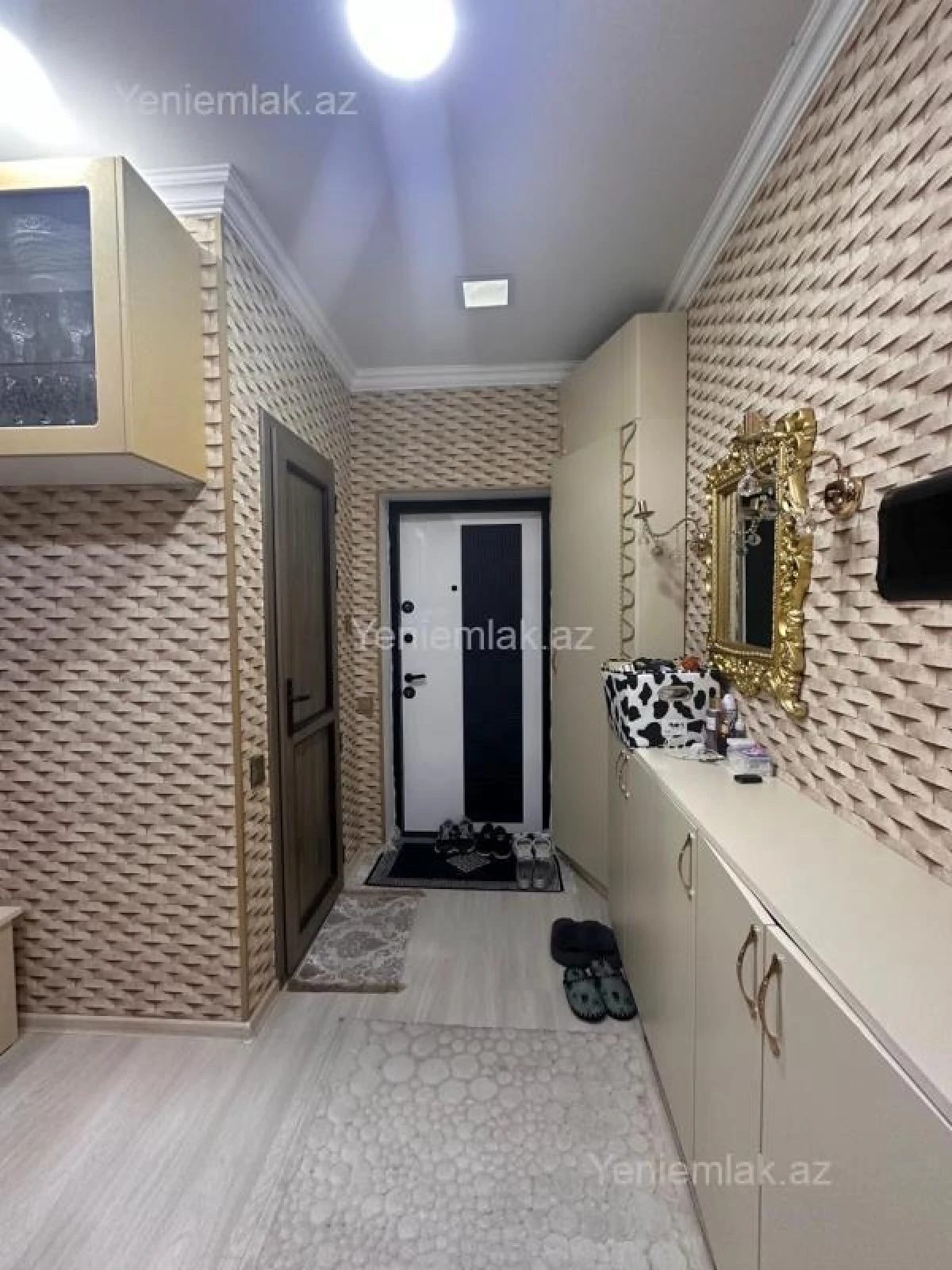 Satılır 2 otaqlı yeni tikili 54 m²