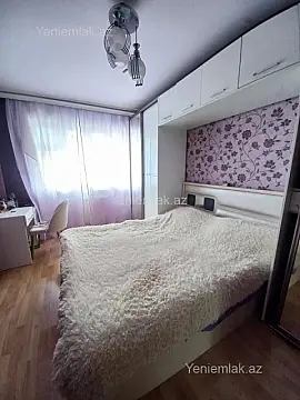 Satılır 3 otaqlı köhnə tikili 75 m²