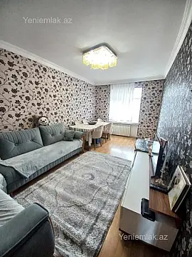 Satılır 3 otaqlı köhnə tikili 75 m²
