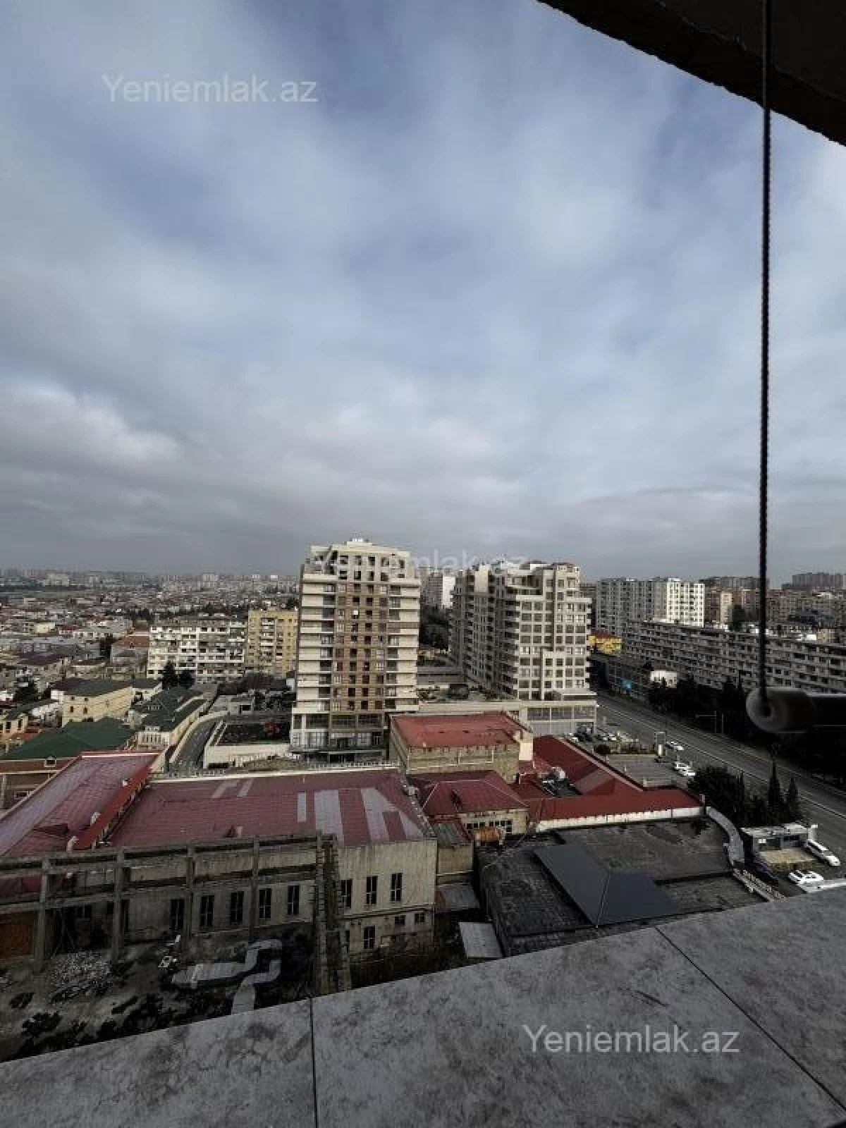 Satılır 2 otaqlı yeni tikili 64 m²