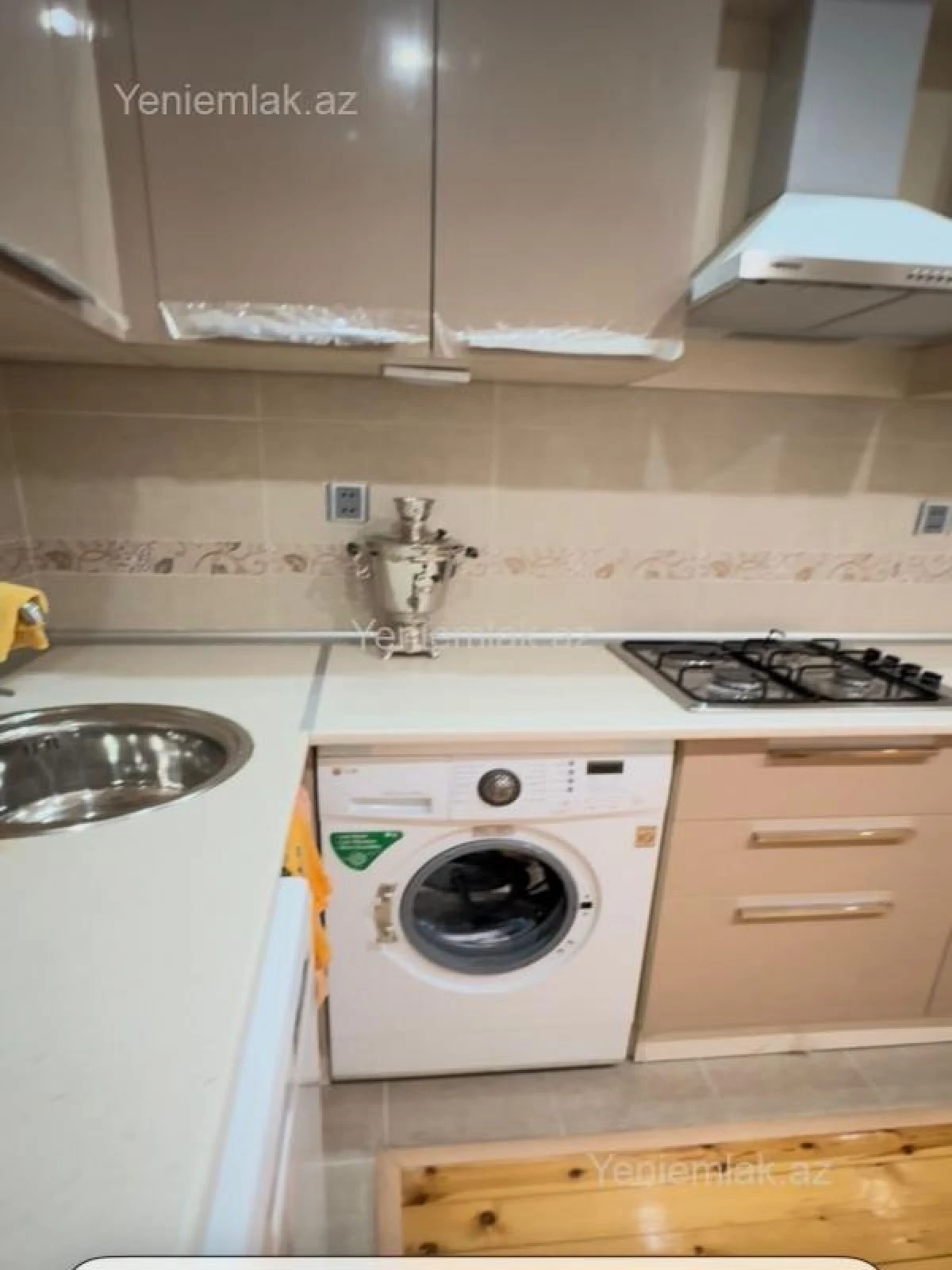 Satılır 3 otaqlı yeni tikili 90 m²