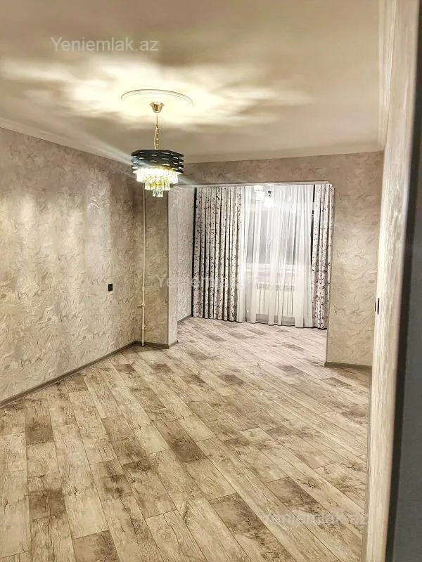 Satılır 2 otaqlı köhnə tikili 50 m²
