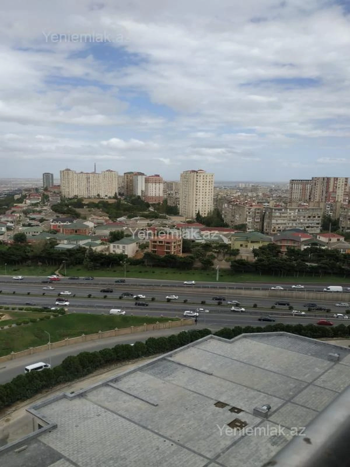 Satılır 3 otaqlı yeni tikili 80 m²