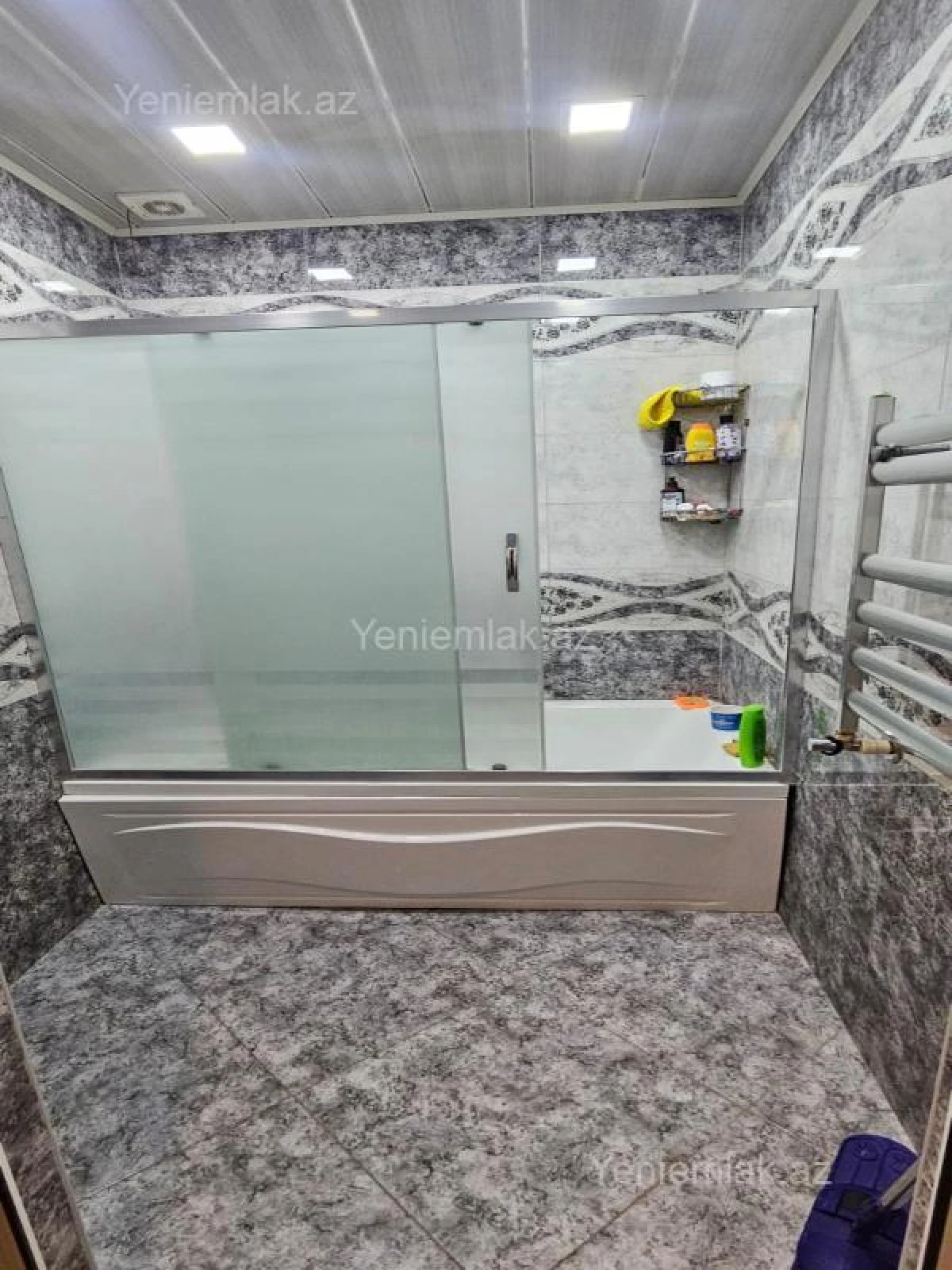 Satılır 3 otaqlı yeni tikili 90 m²
