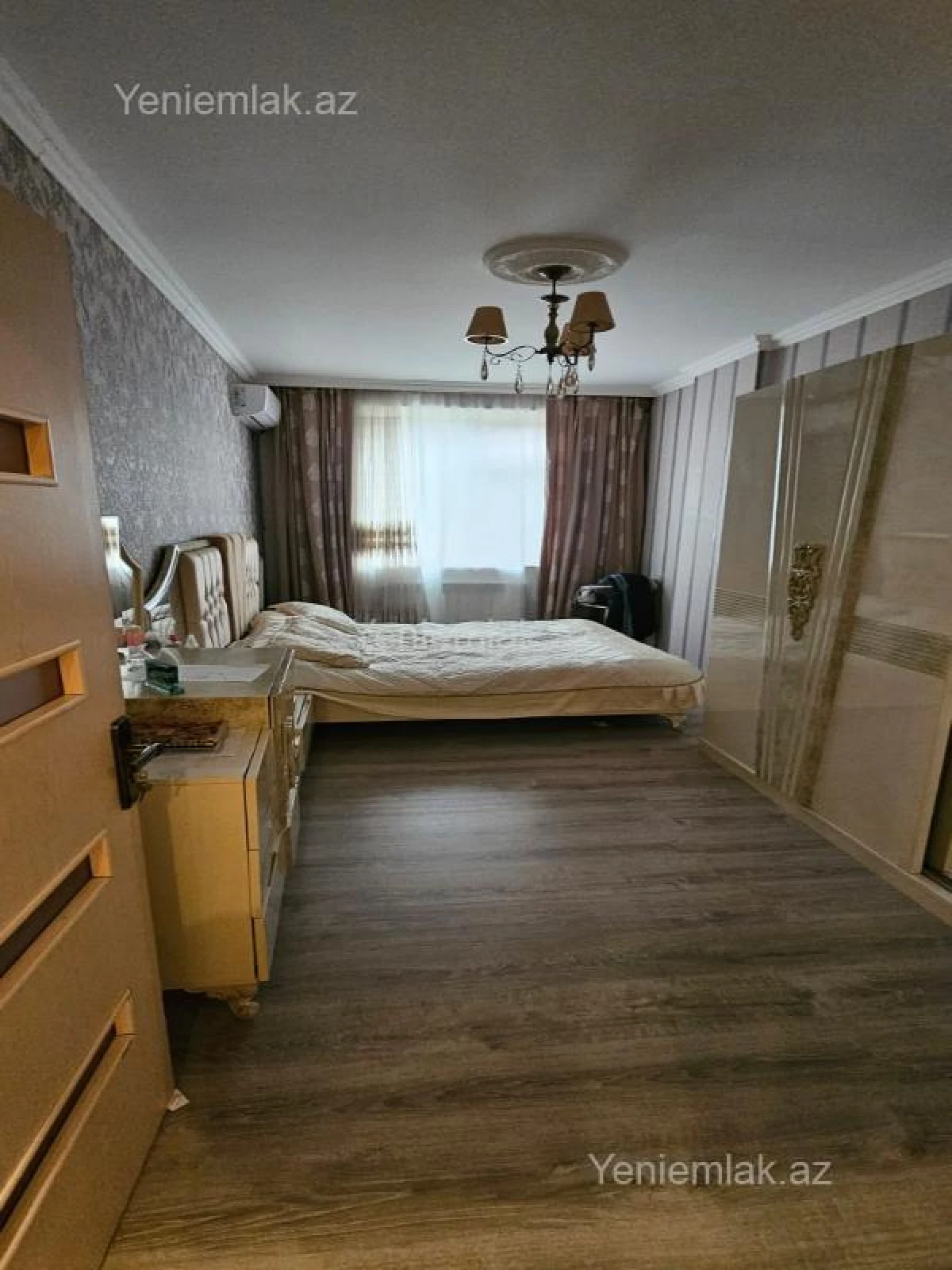 Satılır 3 otaqlı yeni tikili 90 m²