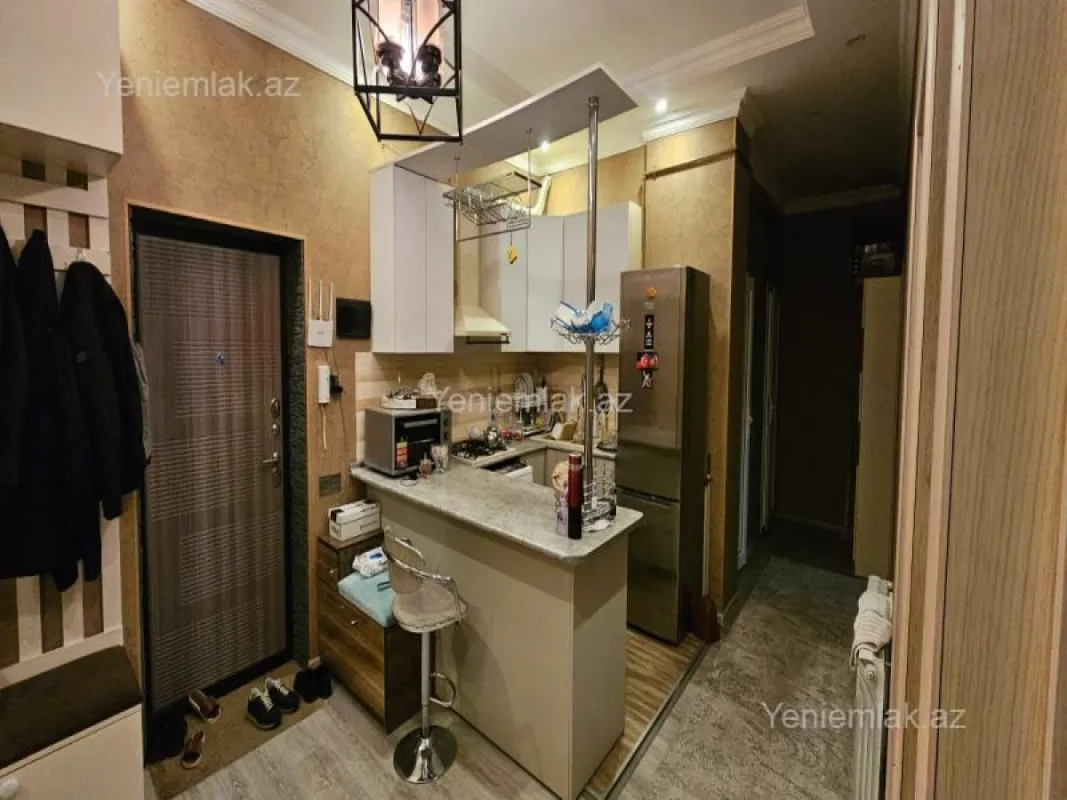 Satılır 3 otaqlı yeni tikili 90 m²