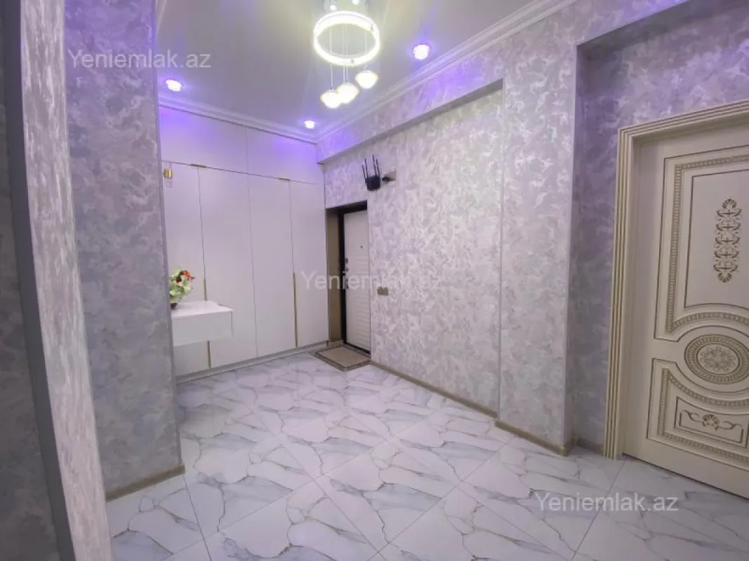 Satılır 3 otaqlı yeni tikili 78 m²