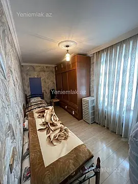 Satılır 2 otaqlı köhnə tikili 52 m²