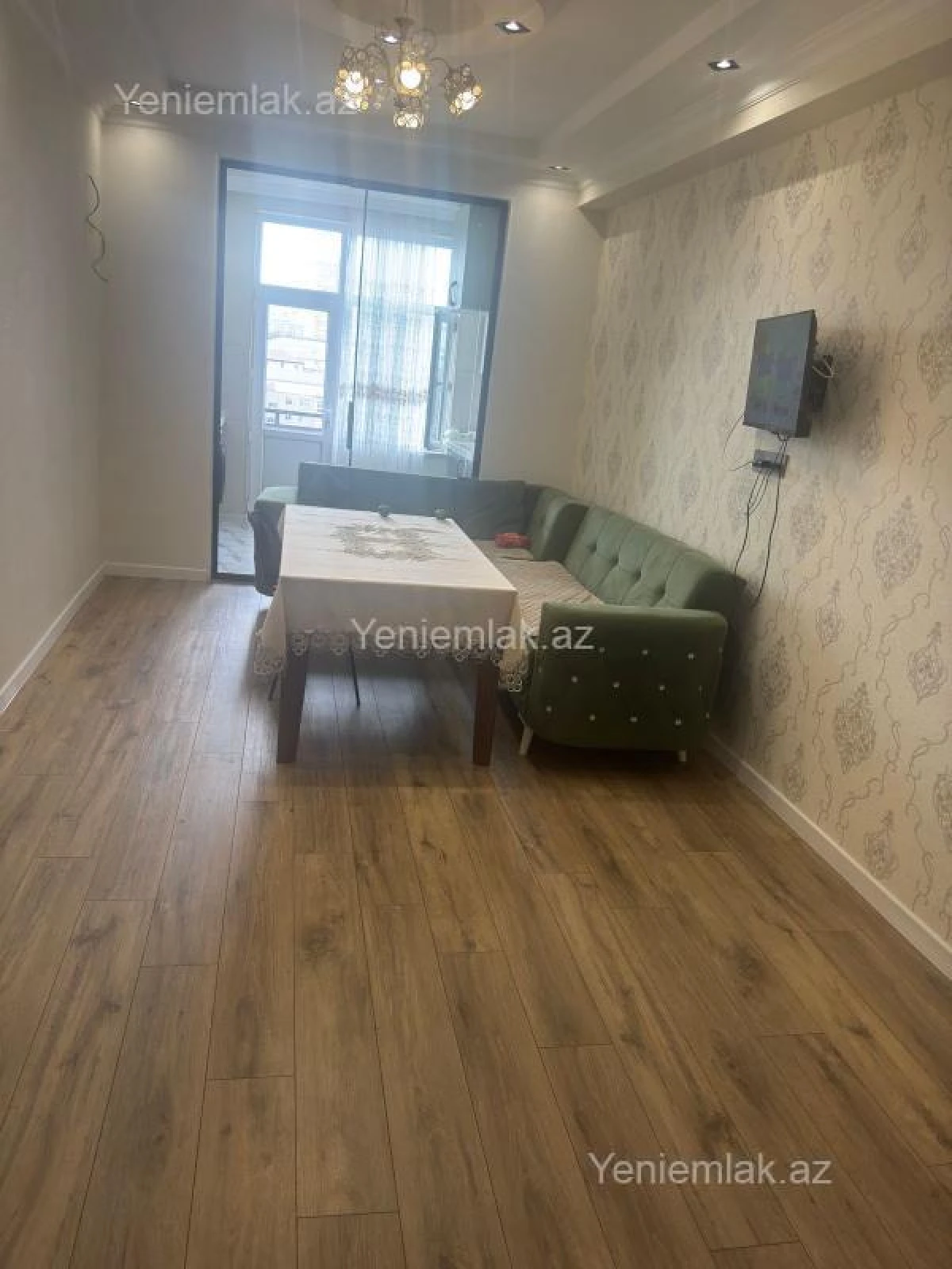 Satılır 3 otaqlı yeni tikili 75 m²