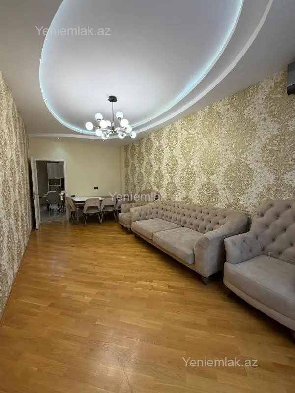 Satılır 3 otaqlı yeni tikili 110 m²