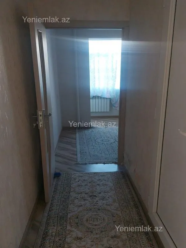 Satılır 2 otaqlı köhnə tikili 45 m²