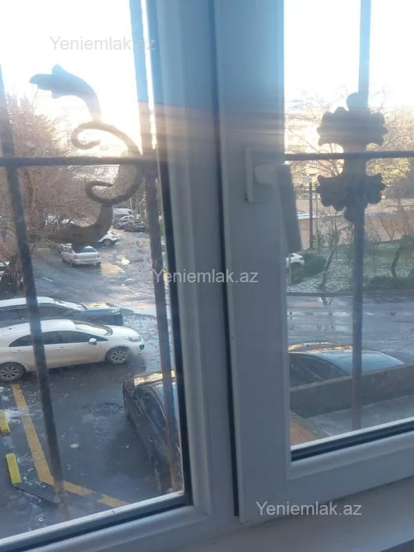 Satılır 2 otaqlı köhnə tikili 45 m²