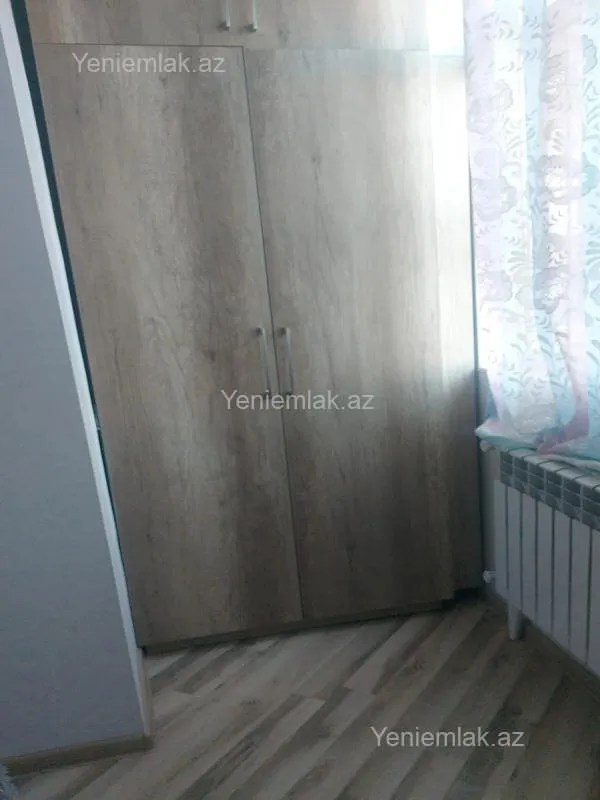 Satılır 2 otaqlı köhnə tikili 45 m²
