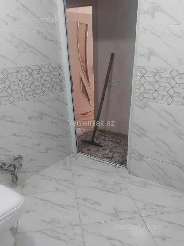 Satılır 2 otaqlı köhnə tikili 45 m²