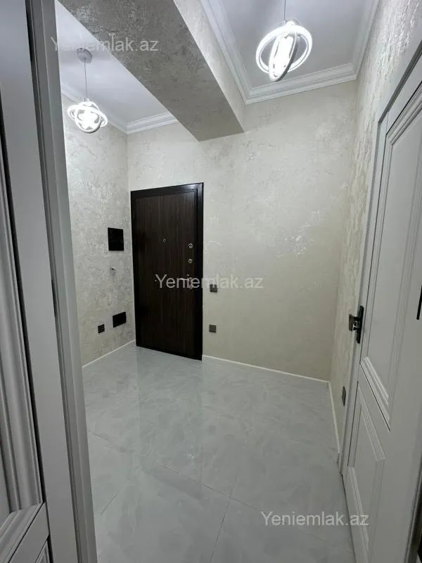 Satılır 2 otaqlı yeni tikili 50 m²