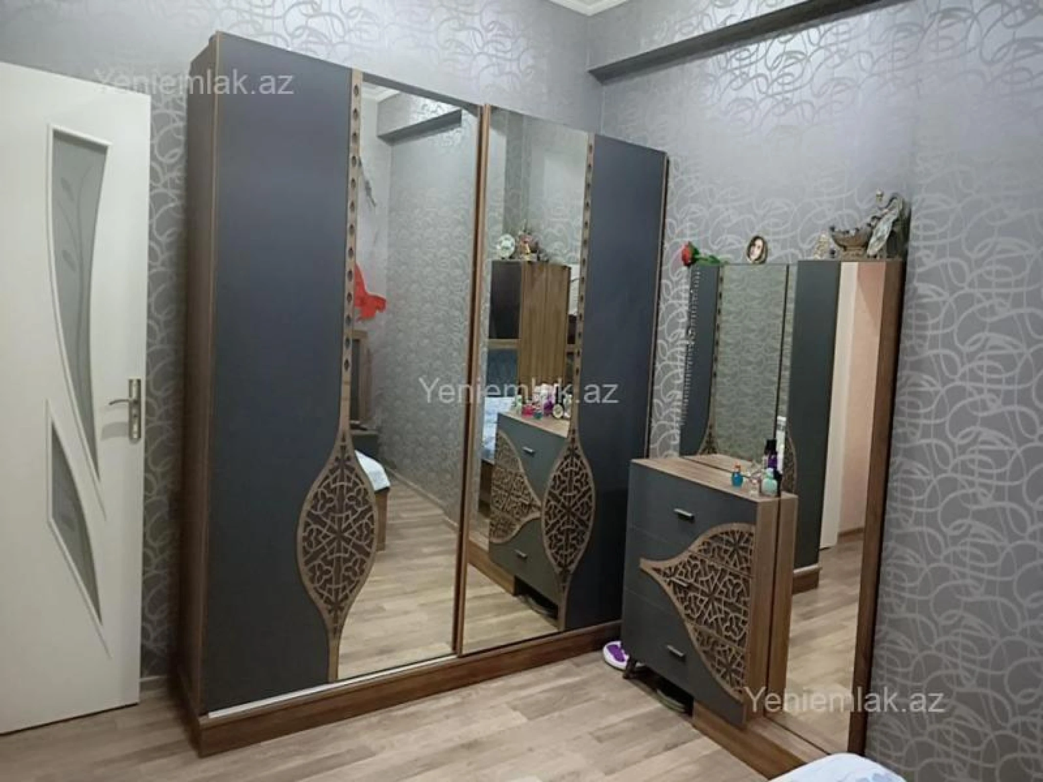 Satılır 3 otaqlı yeni tikili 100 m²