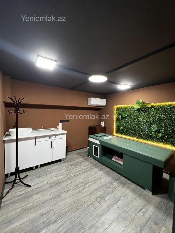 Satılır 6 otaqlı obyekt 148 m²