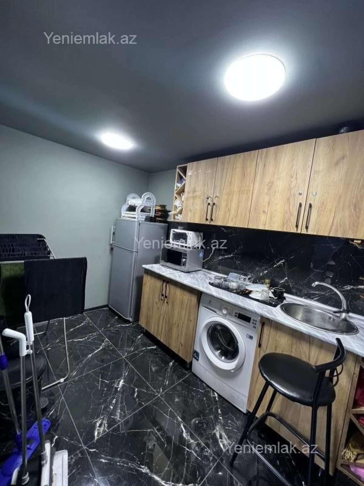 Satılır 6 otaqlı obyekt 148 m²