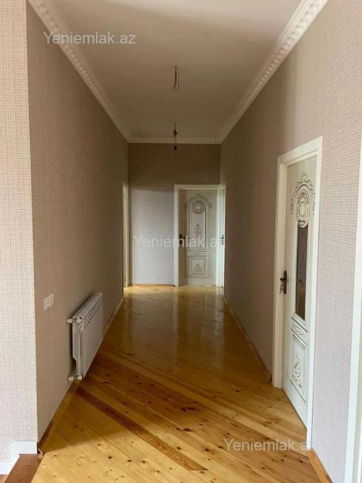 Satılır 9 otaqlı həyət evi 337 m²