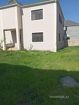 Satılır 9 otaqlı həyət evi 337 m²
