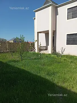 Satılır 9 otaqlı həyət evi 337 m²