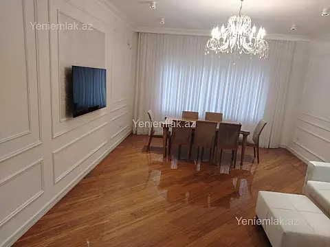 Satılır 3 otaqlı yeni tikili 150 m²