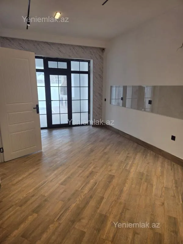 Satılır 4 otaqlı həyət evi 100 m²