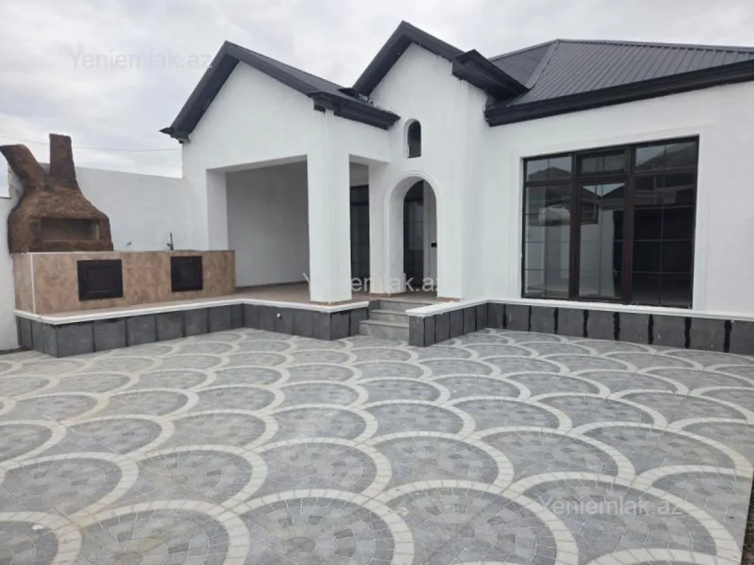 Satılır 4 otaqlı həyət evi 100 m²