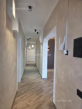 Satılır 4 otaqlı həyət evi 100 m²