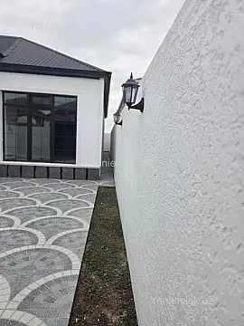 Satılır 4 otaqlı həyət evi 100 m²