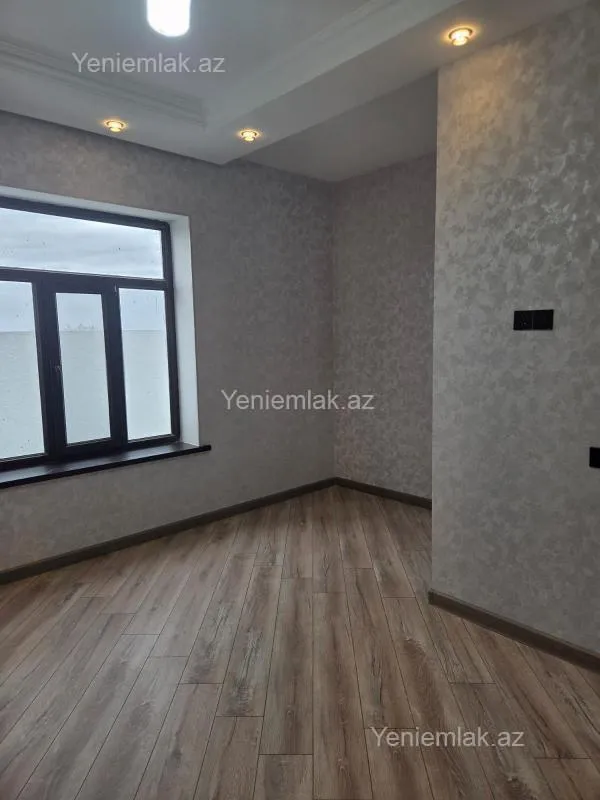 Satılır 4 otaqlı həyət evi 100 m²