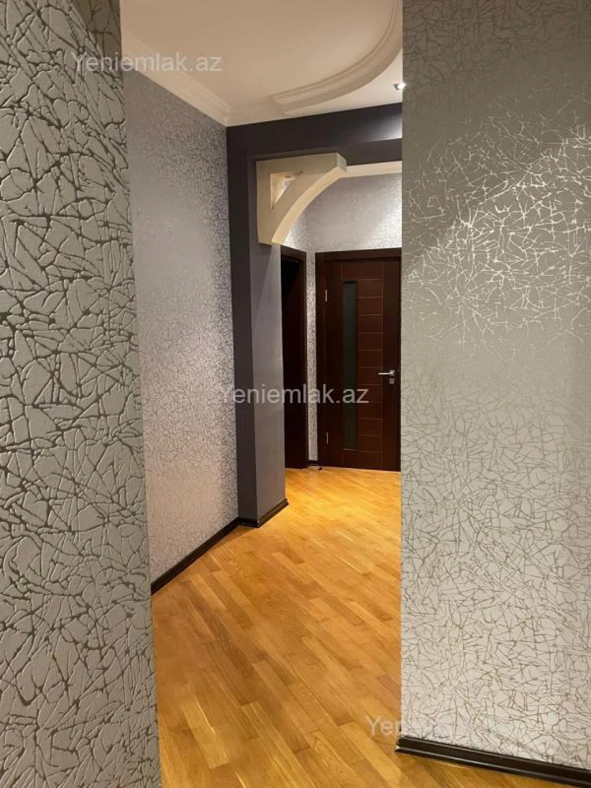 Satılır 3 otaqlı yeni tikili 160 m²