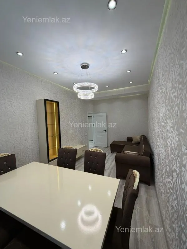 Satılır 2 otaqlı yeni tikili 80 m²