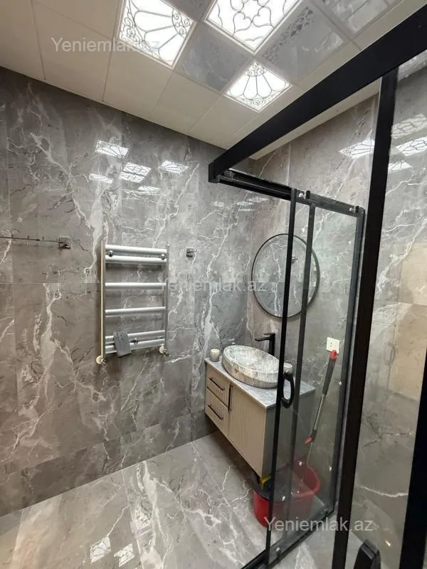 Satılır 2 otaqlı yeni tikili 80 m²