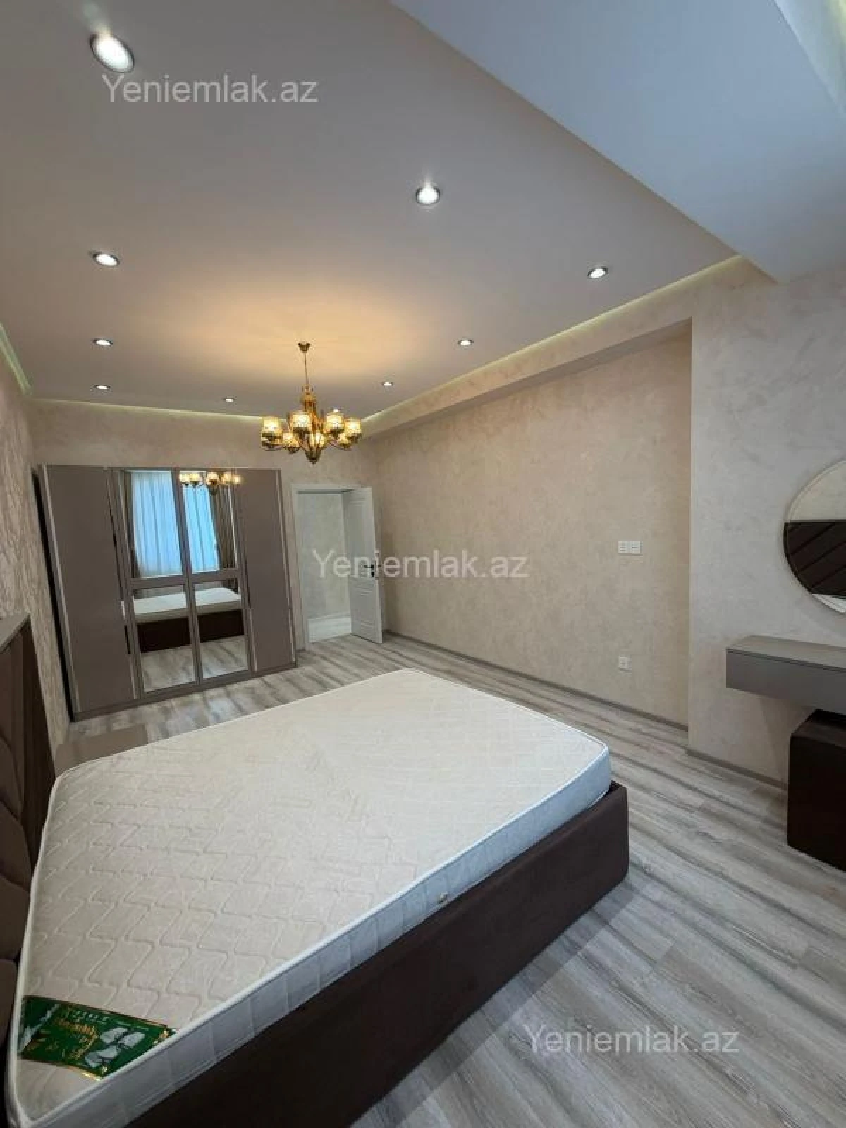 Satılır 2 otaqlı yeni tikili 80 m²