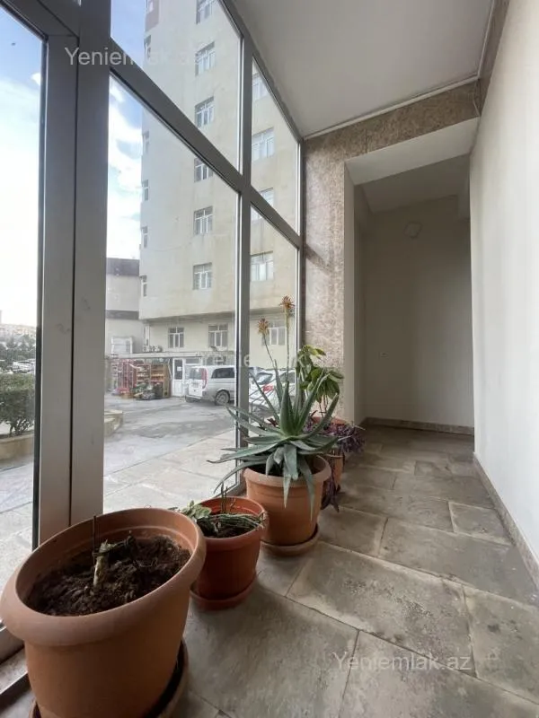 Satılır 4 otaqlı yeni tikili 126 m²
