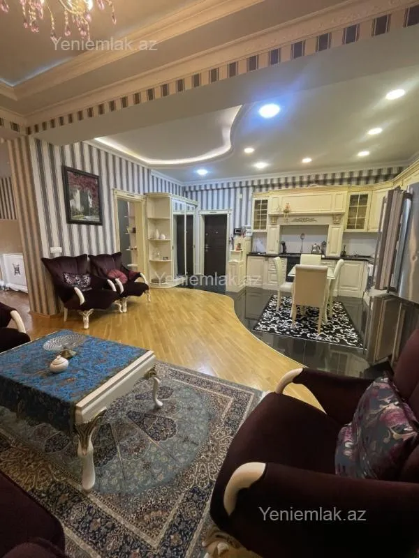 Satılır 4 otaqlı yeni tikili 126 m²