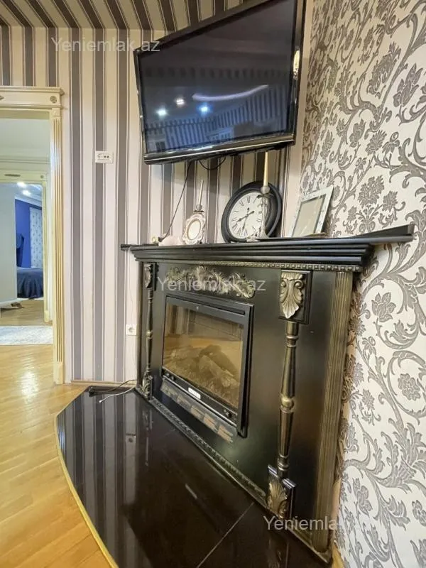 Satılır 4 otaqlı yeni tikili 126 m²