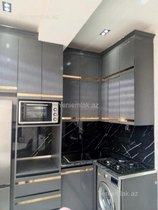 Satılır 2 otaqlı yeni tikili 50 m²