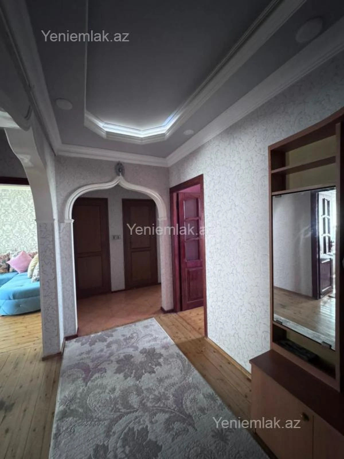 Satılır 3 otaqlı köhnə tikili 90 m²
