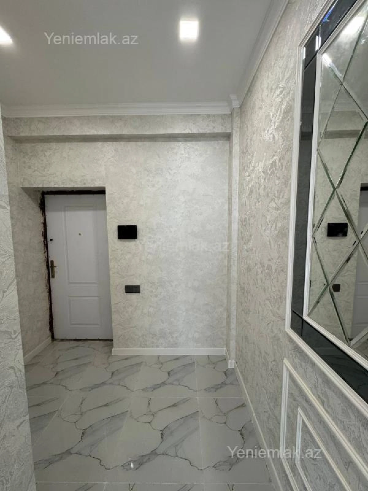 Satılır 2 otaqlı yeni tikili 53 m²