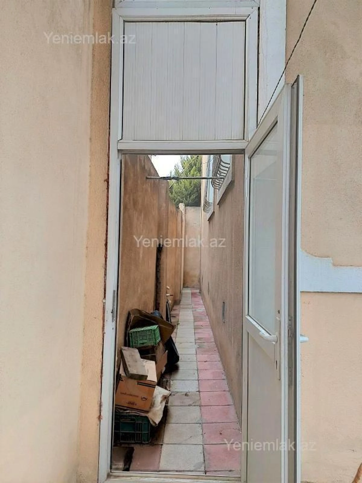 Satılır 4 otaqlı həyət evi 200 m²