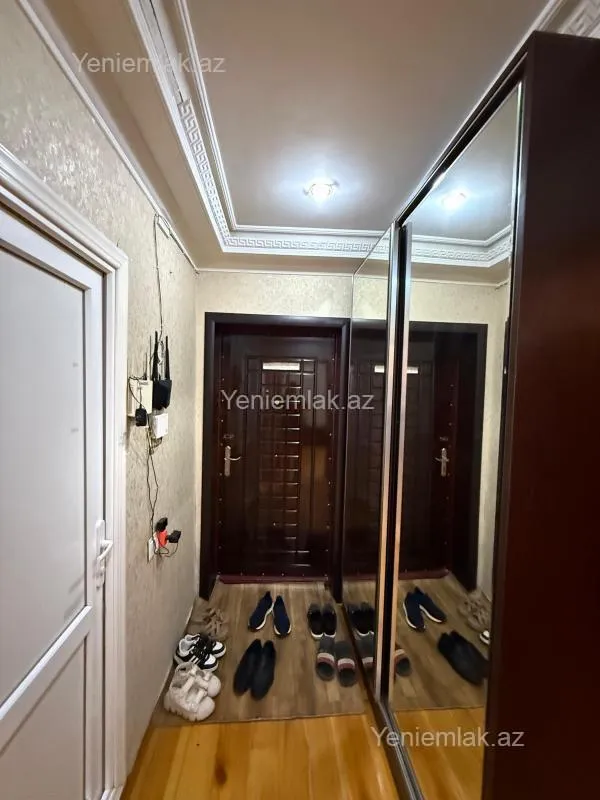 Satılır 3 otaqlı yeni tikili 83 m²