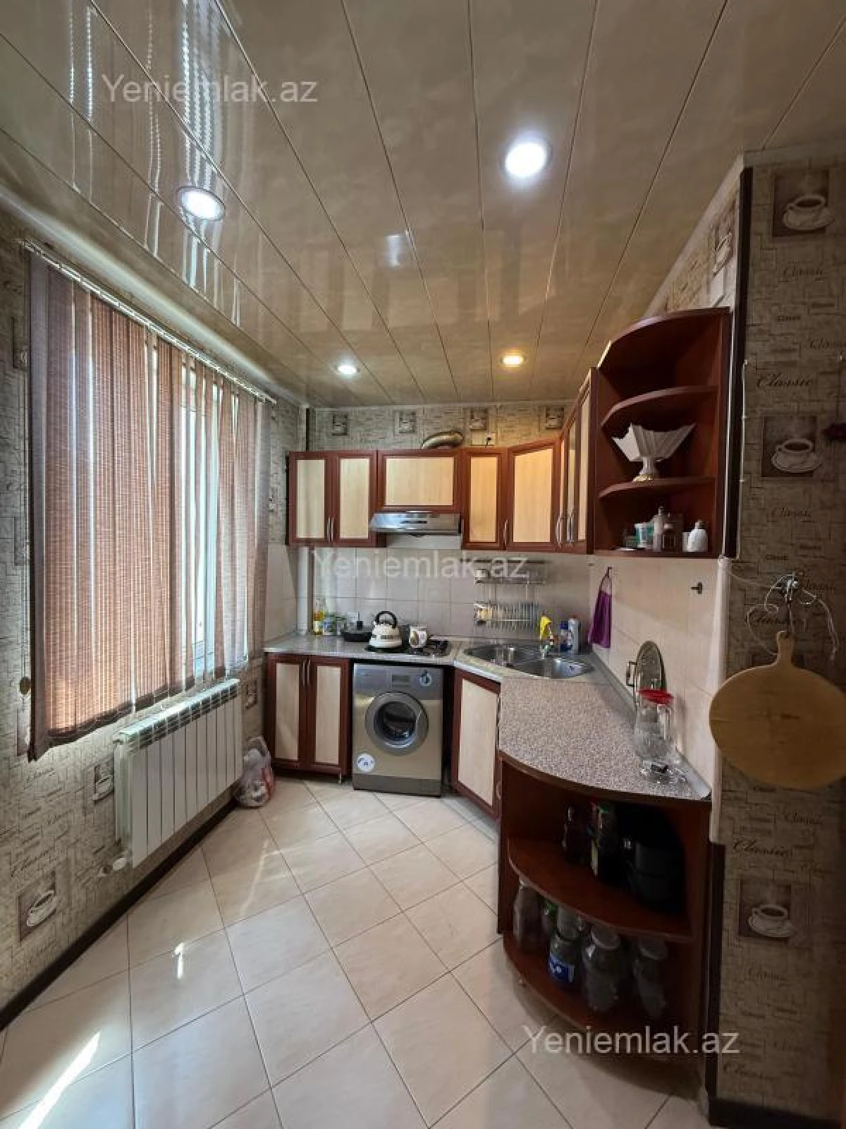 Satılır 3 otaqlı yeni tikili 83 m²