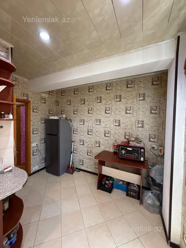 Satılır 3 otaqlı yeni tikili 83 m²