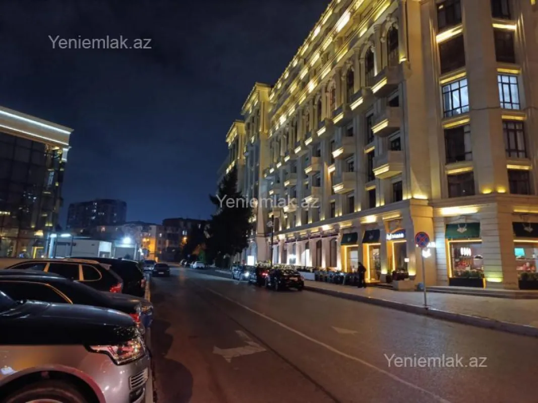 Satılır 2 otaqlı yeni tikili 95 m²