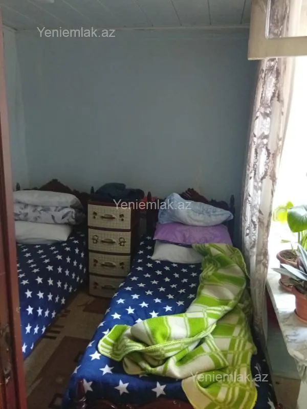 Satılır 2 otaqlı köhnə tikili 50 m²