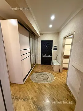 Satılır 3 otaqlı köhnə tikili 90 m²