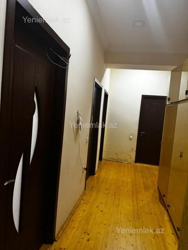 Satılır 2 otaqlı yeni tikili 76 m²