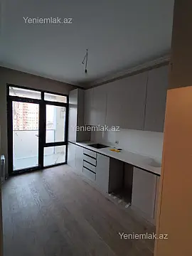Satılır 3 otaqlı yeni tikili 61 m²